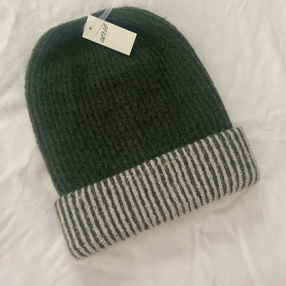 Aerie warm winter hat - Green